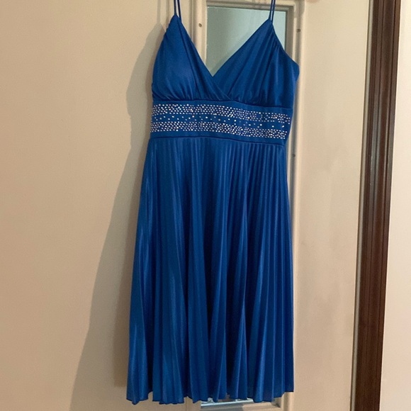 Taboo Dresses & Skirts - Like-New Taboo fancy/cocktail dress